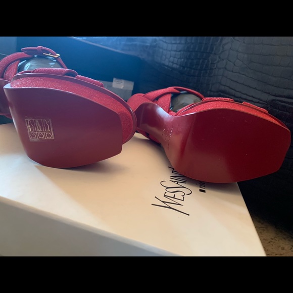 SAINT LAURENT - Picture 5 of 10